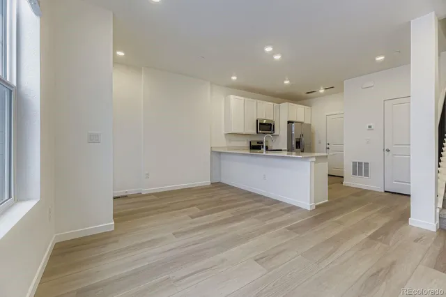 $434,695 | 7664 South Cherokee Trail, Centennial, CO 80016