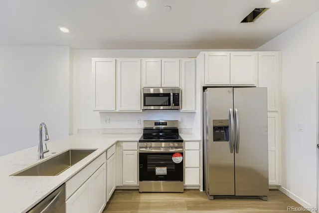 $434,695 | 7664 South Cherokee Trail, Centennial, CO 80016