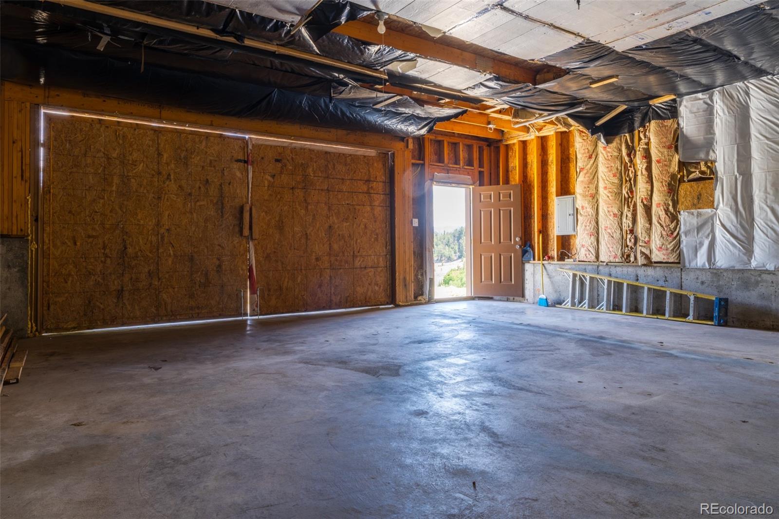 1155 Travois Road Jefferson, CO 80456 - Photo 27 of 31 a view of an empty room