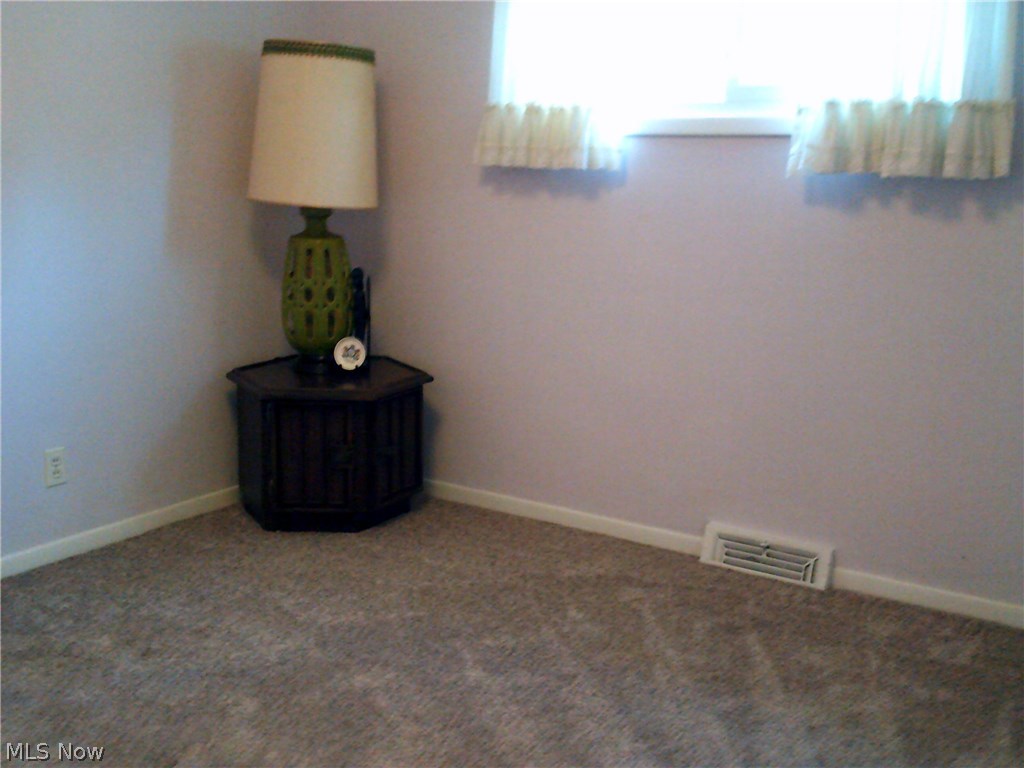 6432 Eastondale Road Cleveland, OH 44124 - Photo 16 of 16 Bedroom