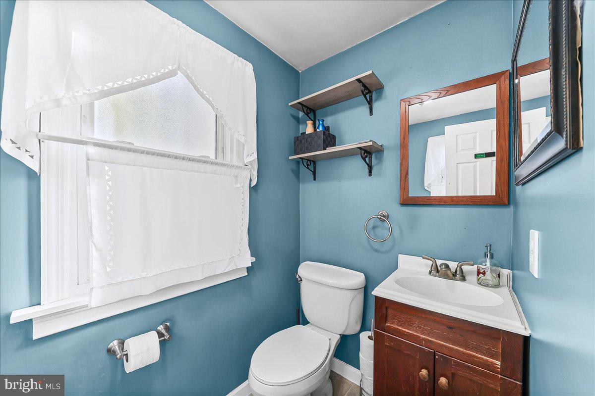 1857 Eckard Avenue Abington, PA 19001 - Photo 15 of 34 Half Bath