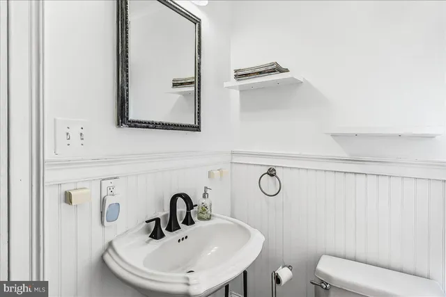 $439,000 | 1857 Eckard Avenue, Abington, PA 19001