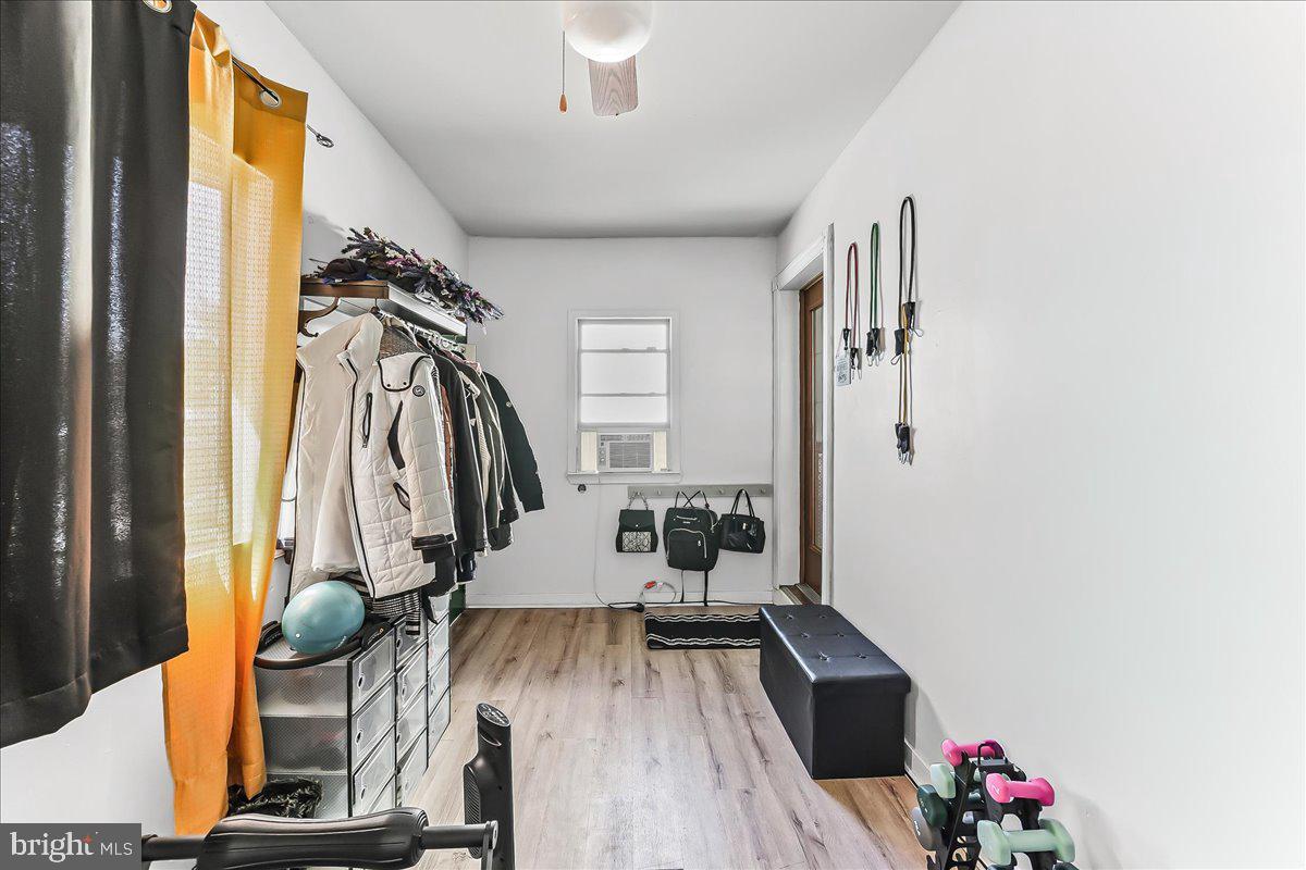 1857 Eckard Avenue Abington, PA 19001 - Photo 9 of 34 Front Entry, Office