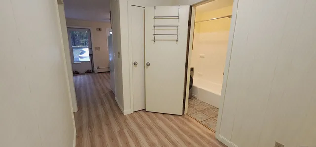 $1,200 | 1267 Thompson Road, Unit B, Thompson, CT 06277