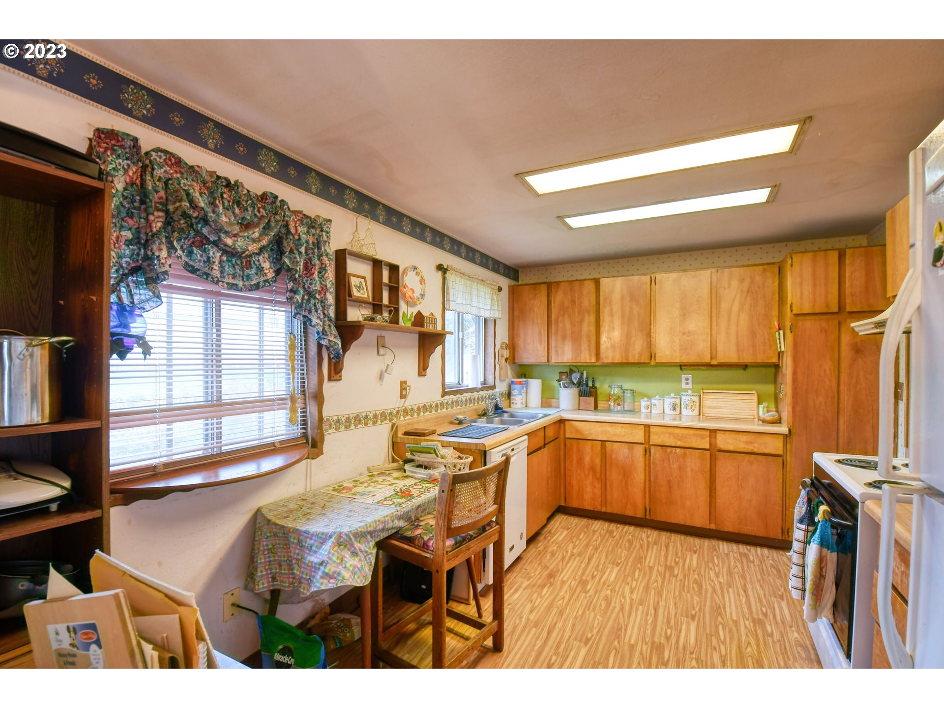 2434 Southwest Ladow Avenue Pendleton, OR 97801 - Photo 14 of 42 Gallery Image 14
