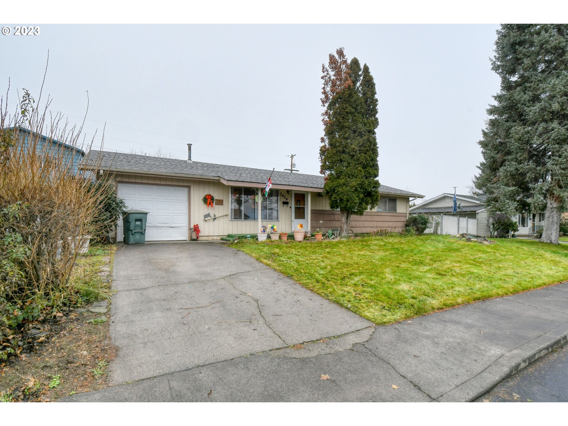 2434 Southwest Ladow Avenue Pendleton, OR 97801 - Photo 2 of 42 Gallery Image 2