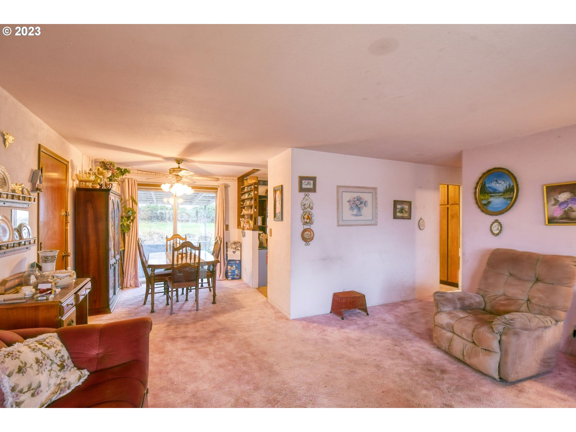 2434 Southwest Ladow Avenue Pendleton, OR 97801 - Photo 7 of 42 Gallery Image 7