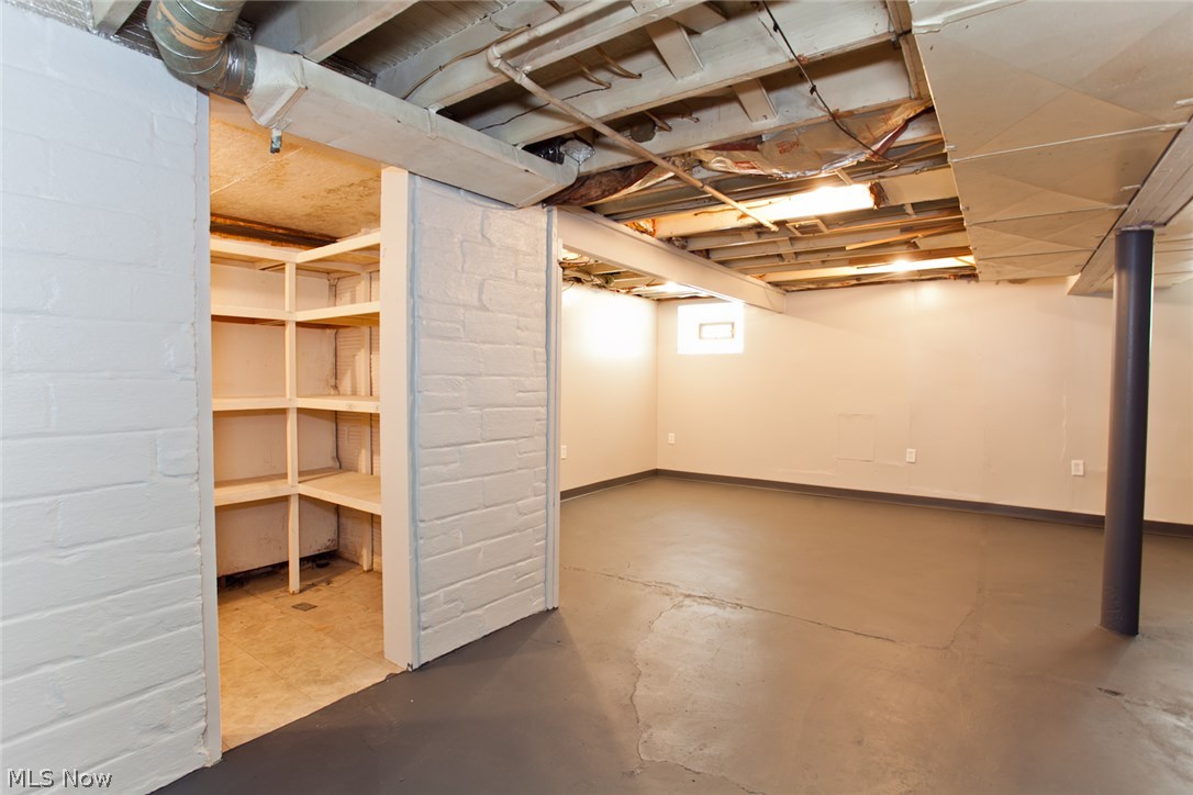 3847 Silsby Road Cleveland, OH 44111 - Photo 20 of 25 Gallery Image 20