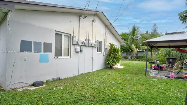 $1,695 | 4658 Myla Lane, Unit 4658, West Palm Beach, FL 33417