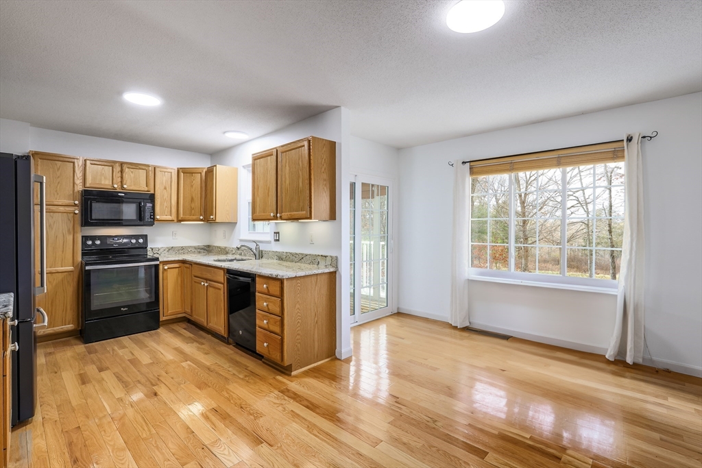 665 Center Street, Unit 706 Ludlow, MA 01056 - Photo 10 of 38