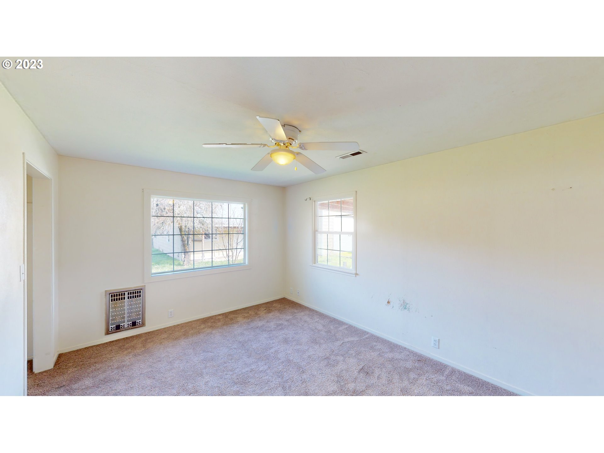1885 Melrose Road Roseburg, OR 97471 - Photo 23 of 32 Gallery Image 23