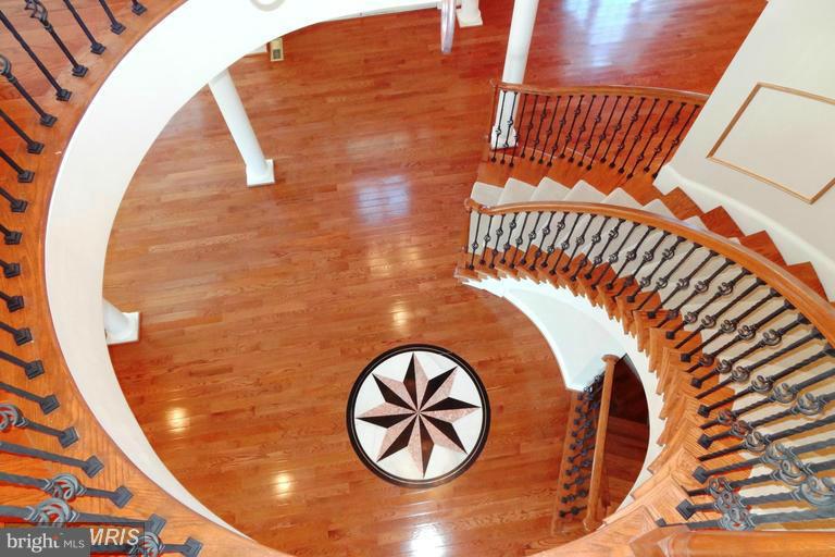 8530 Link Hills Loop Gainesville, VA 20155 - Photo 22 of 30 Interior (General)