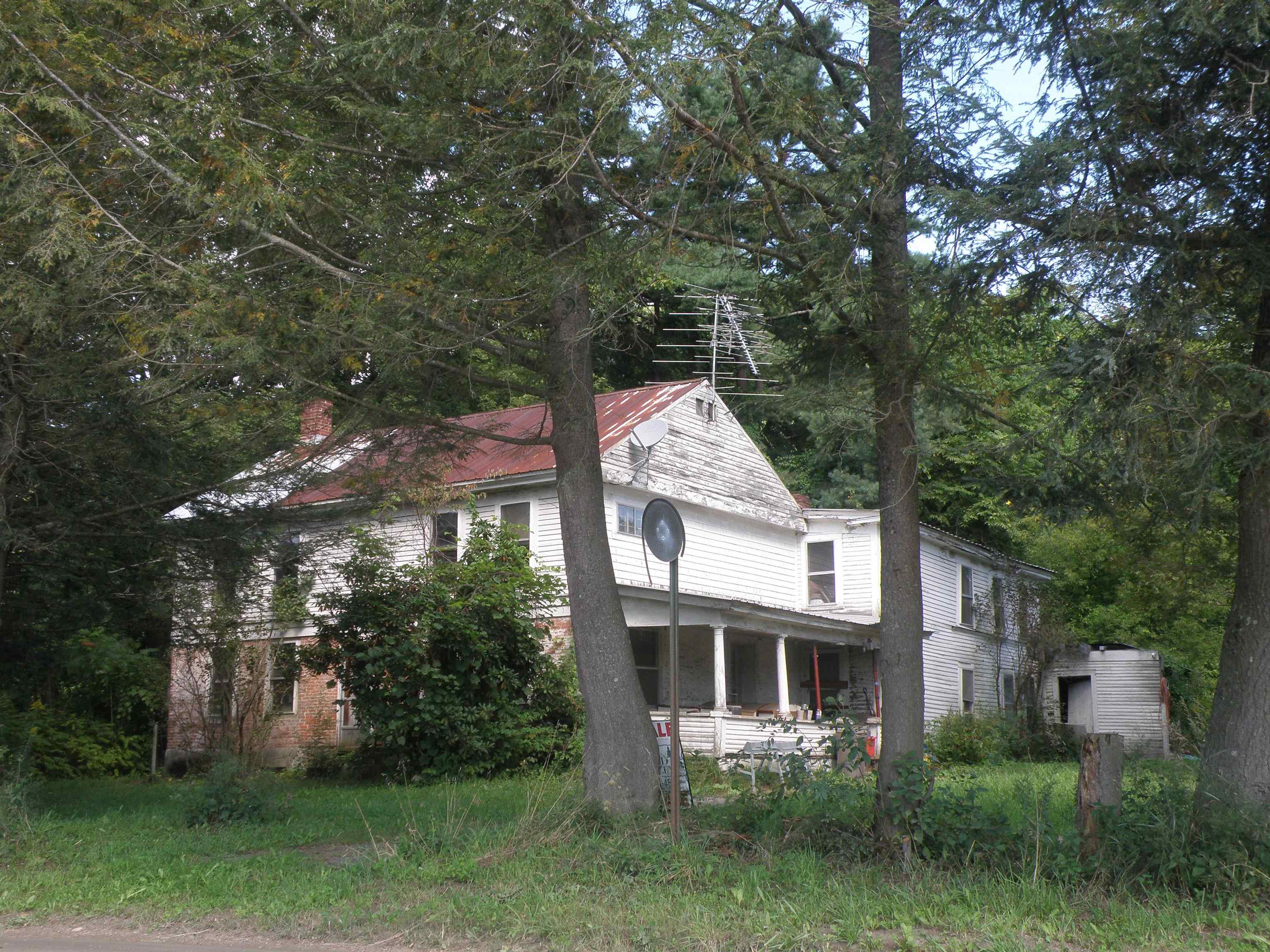 627 Abbott Road Brattleboro, VT 05301 - Photo 1 of 3 Gallery Image 1