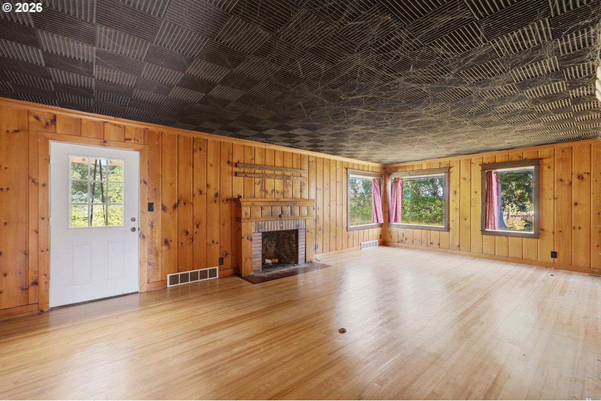 92158 Lewis And Clark Road Astoria, OR 97103 - Photo 6 of 25 Gallery Image 6