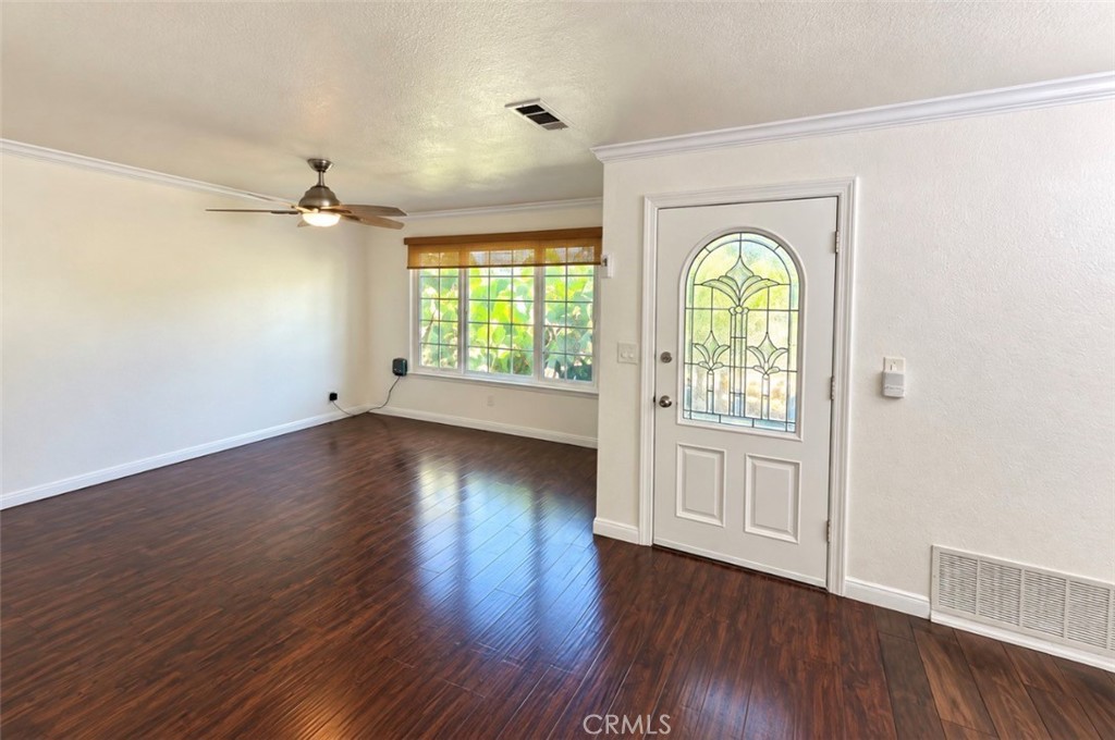 3044 Monroe Street Riverside, CA 92504 - Photo 5 of 12 Picture has been enhanced.