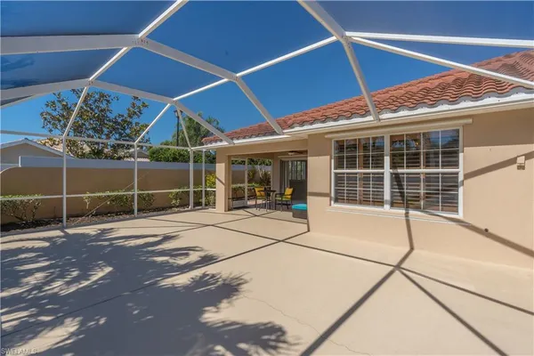 a house view with a outdoor space