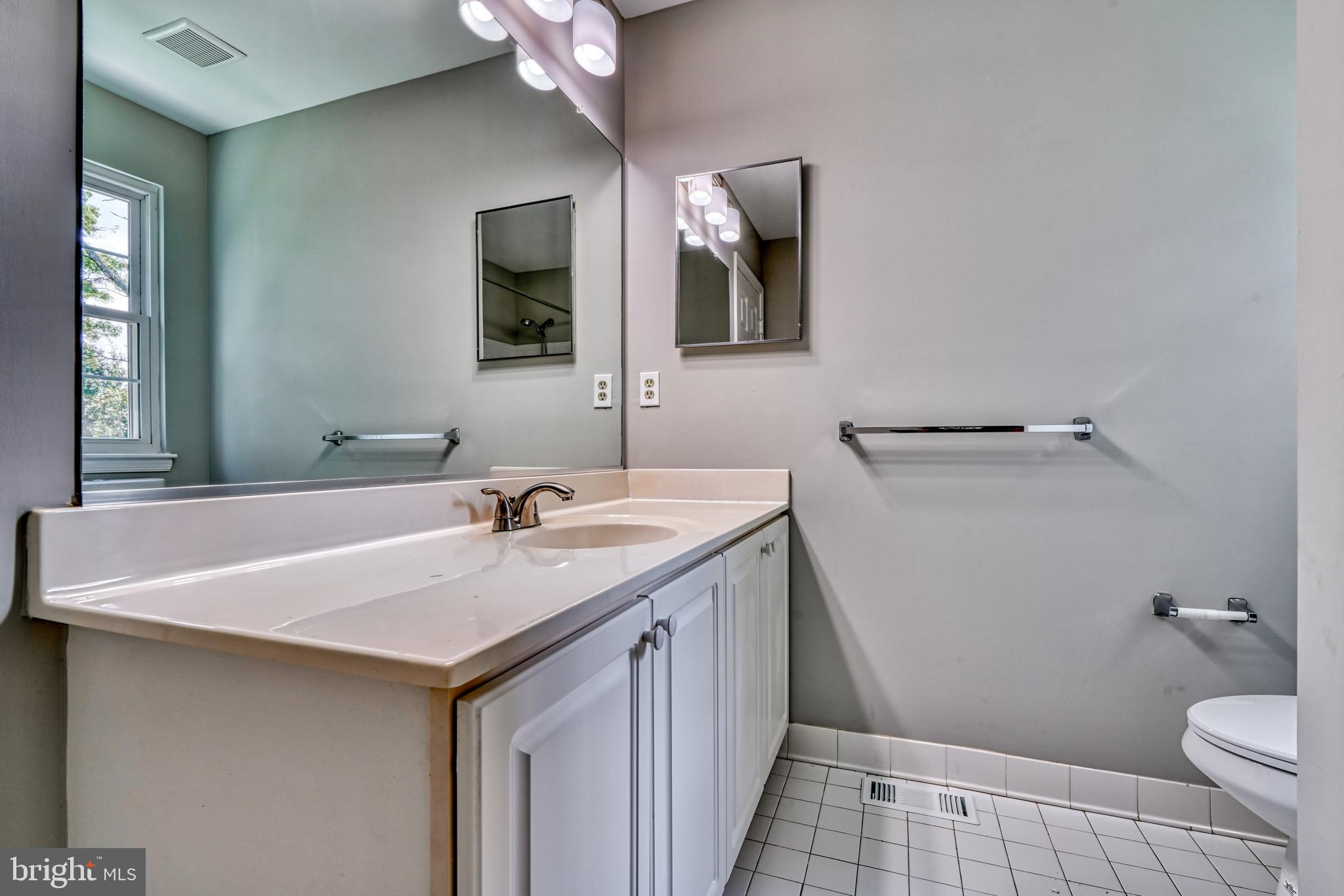 9026 Tarpleys Circle Rosedale, MD 21237 - Photo 23 of 40 Gallery Image 23