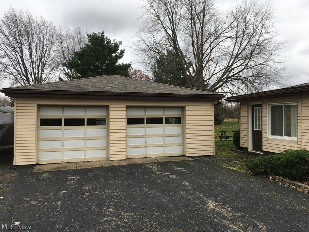 7089 Murray Ridge Road Elyria, OH 44035 - Photo 5 of 23 Gallery Image 5