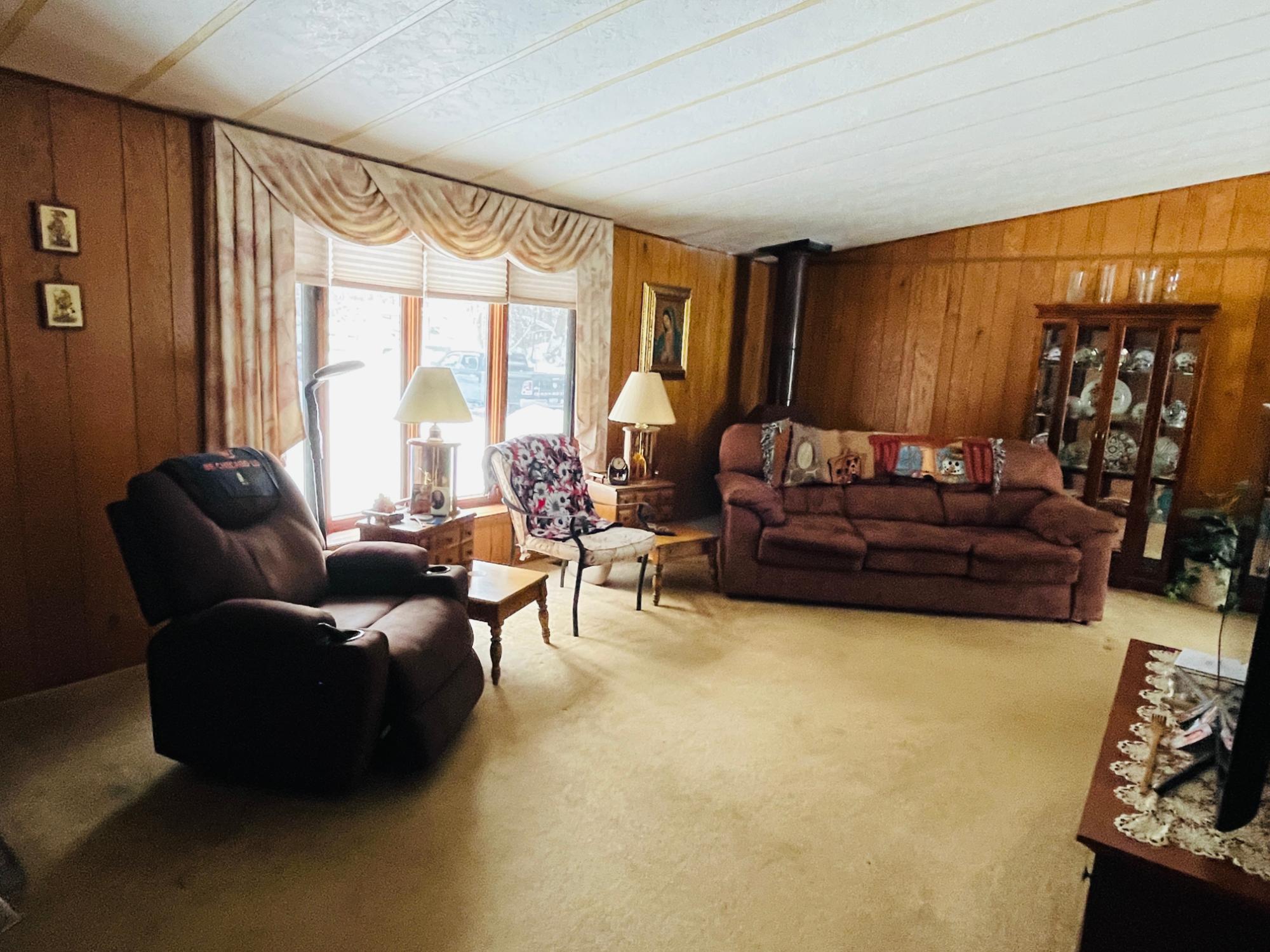 7265 Bay Road Rhinelander, WI 54501 - Photo 4 of 40 Gallery Image 4