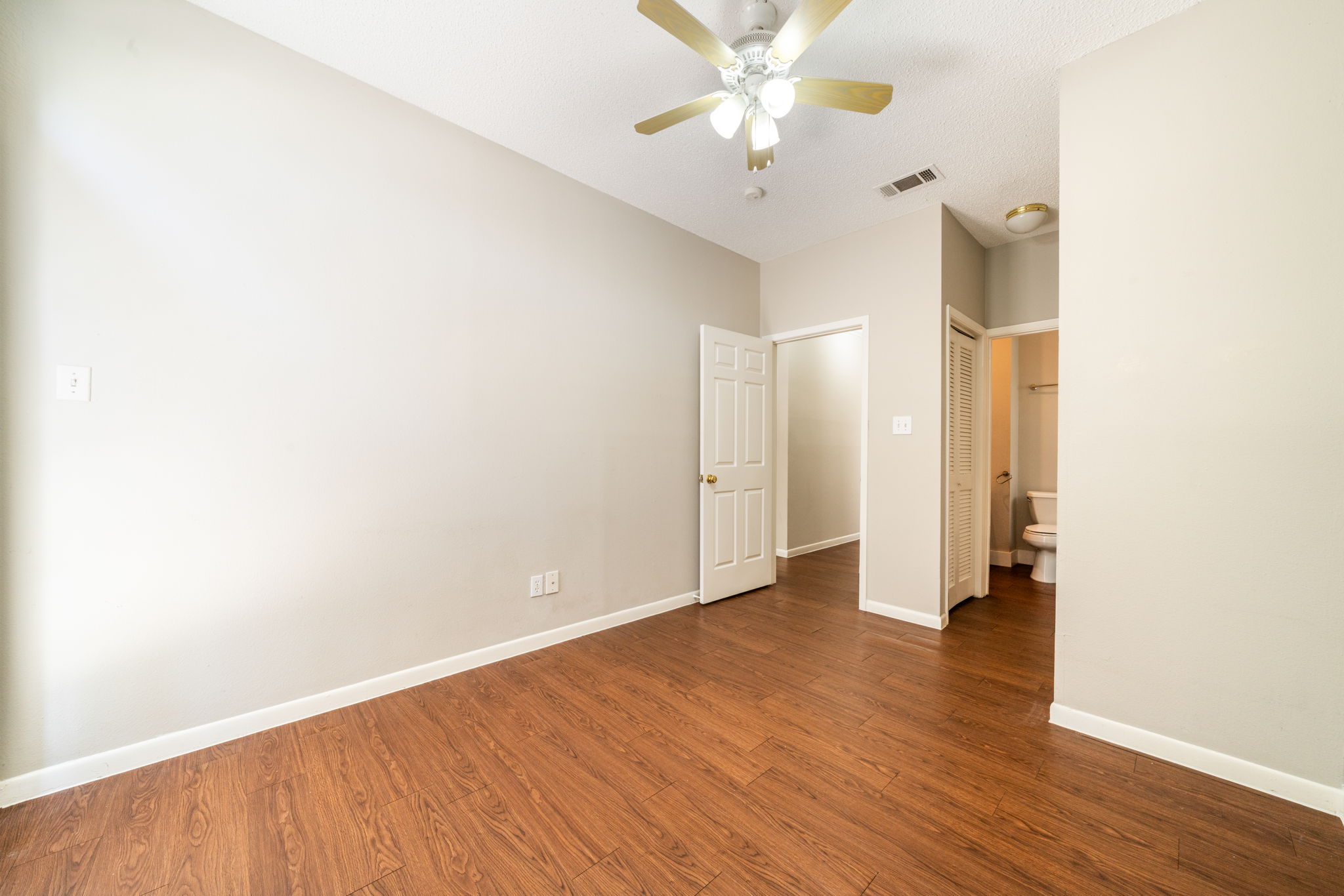 2300 Leon Street, Unit 101 Austin, TX 78705 - Photo 25 of 36