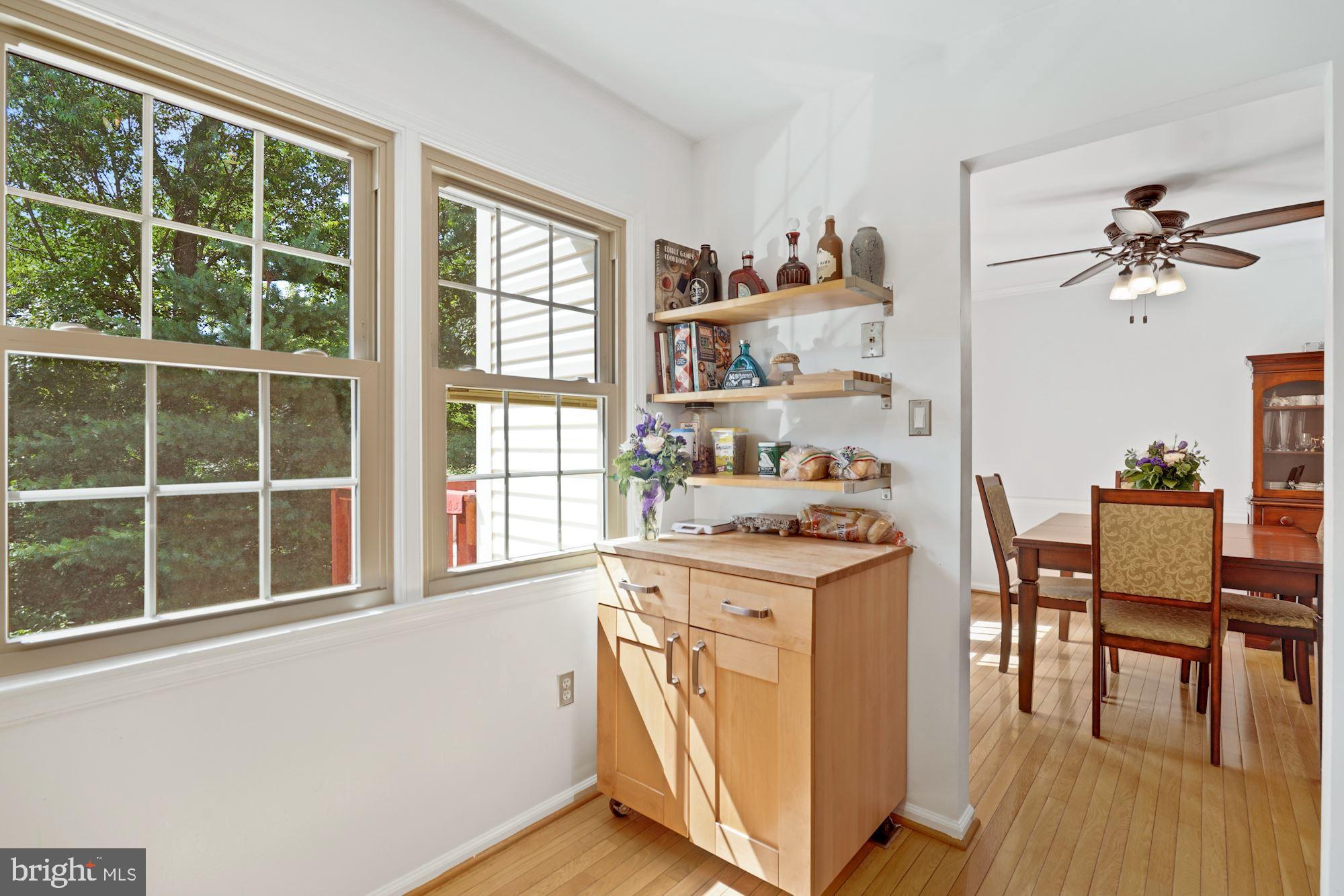 2278 Cartbridge Road Falls Church, VA 22043 - Photo 12 of 37 Gallery Image 12