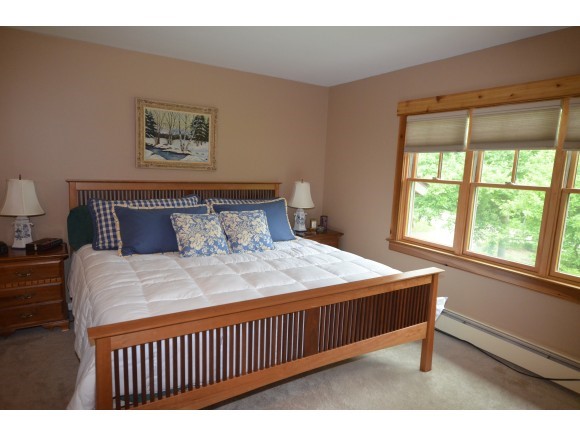 111 Gilcrist Road Stowe, VT 05672 - Photo 12 of 20 Gallery Image 12