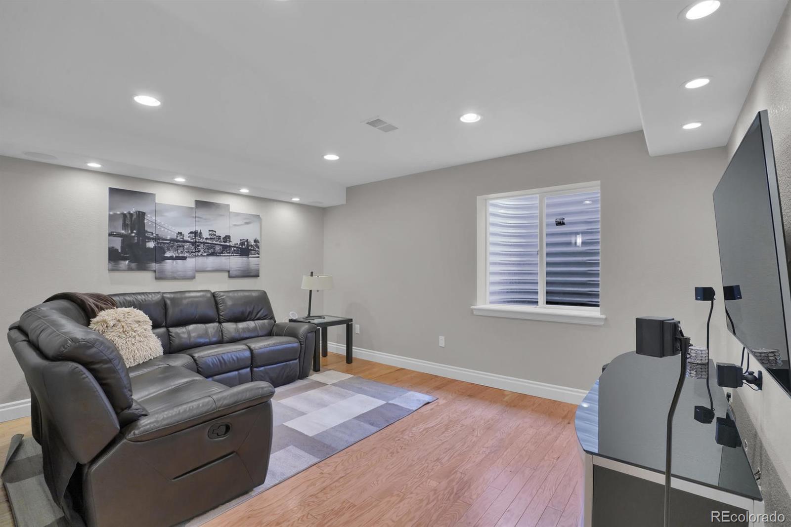 3121 Redhaven Way Highlands Ranch, CO 80126 - Photo 20 of 40 Gallery Image 20