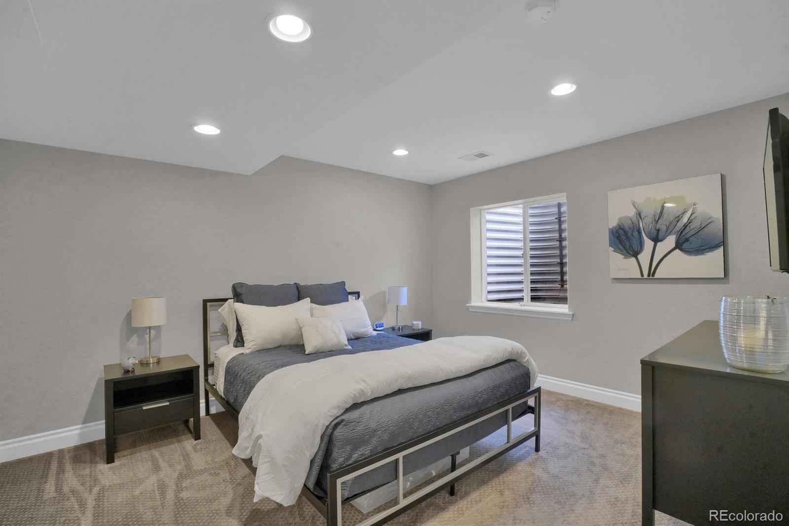 3121 Redhaven Way Highlands Ranch, CO 80126 - Photo 24 of 40 Gallery Image 24