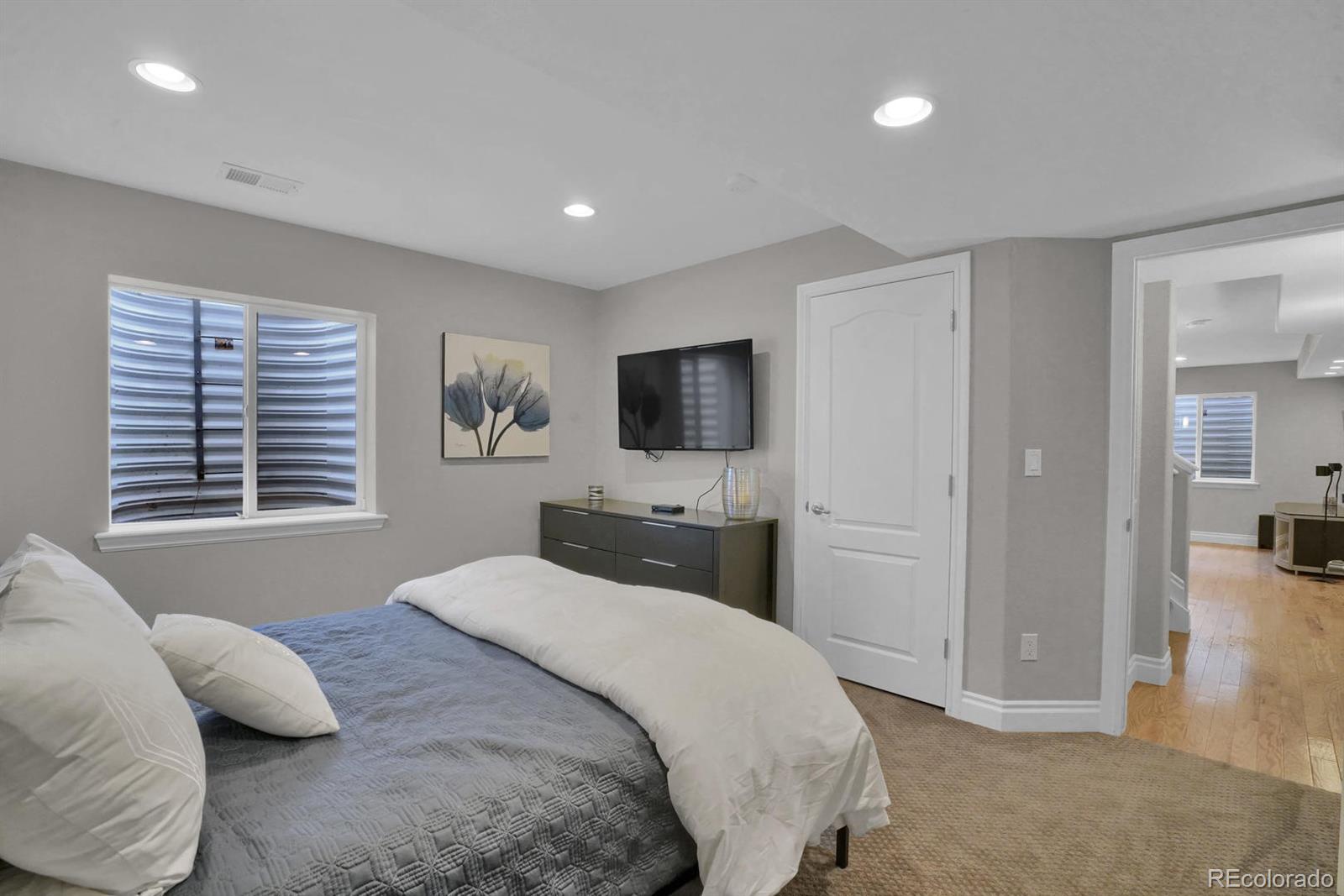 3121 Redhaven Way Highlands Ranch, CO 80126 - Photo 25 of 40 Gallery Image 25