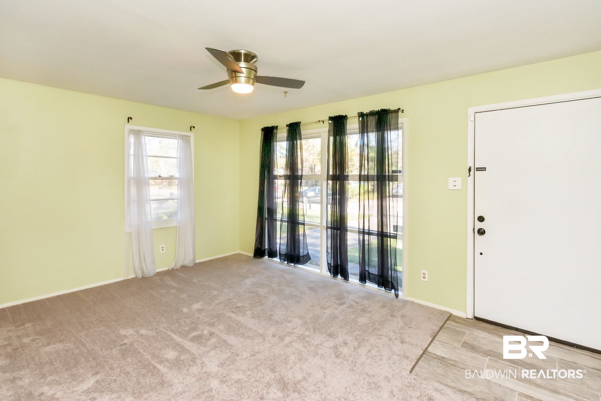952 West Tanglewood Drive Mobile, AL 36606 - Photo 10 of 38