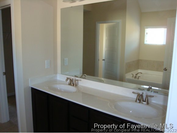 135 Bedford Road Spring Lake, NC 28390 - Photo 8 of 10 Gallery Image 8