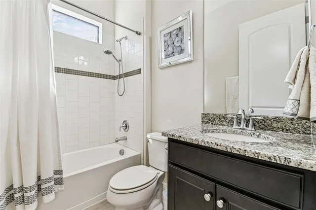 $1,100,000 | 5138 Lakecastle Drive, Tampa, FL 33624