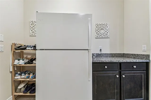 $1,100,000 | 5138 Lakecastle Drive, Tampa, FL 33624