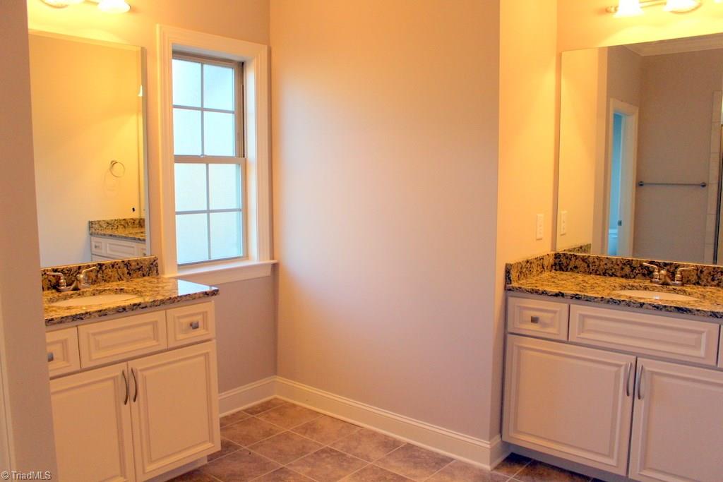 2237 Renaissance Lane High Point, NC 27262 - Photo 16 of 23 Gallery Image 16
