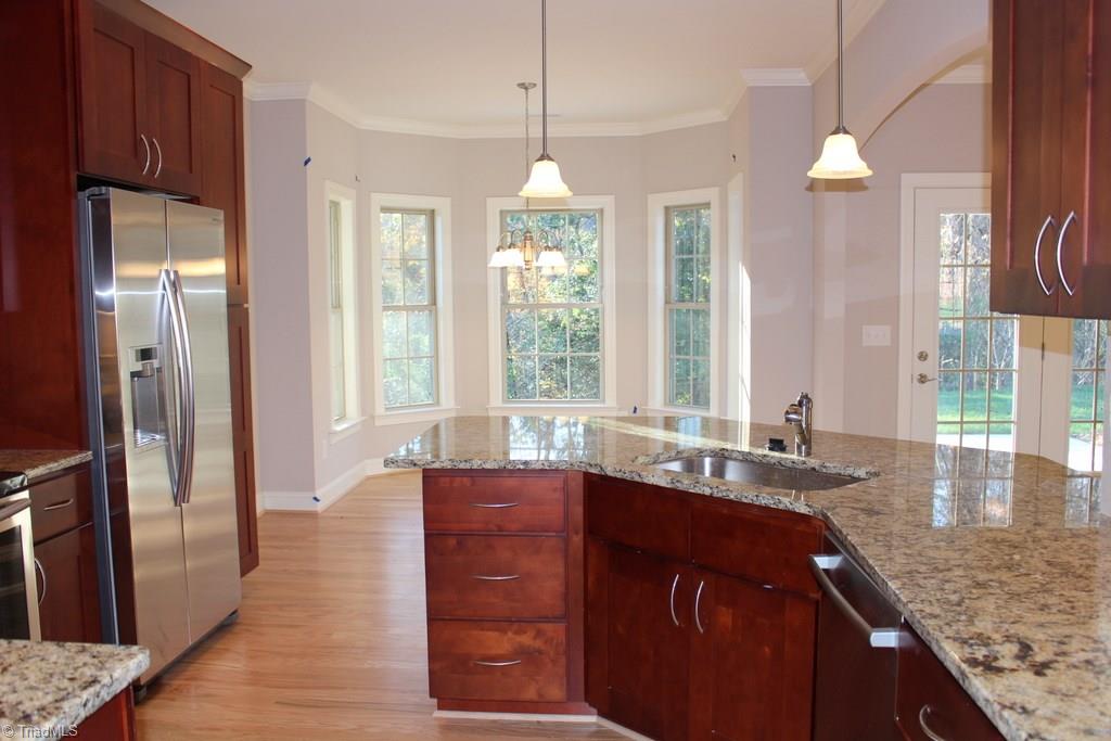 2237 Renaissance Lane High Point, NC 27262 - Photo 4 of 23 Gallery Image 4