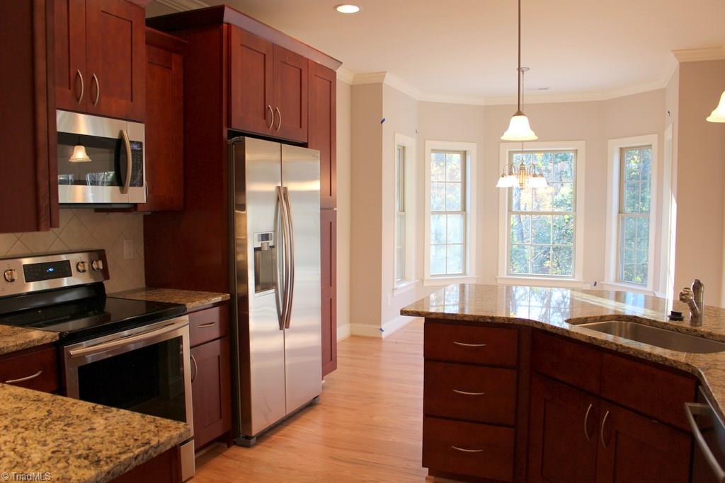 2237 Renaissance Lane High Point, NC 27262 - Photo 5 of 23 Gallery Image 5