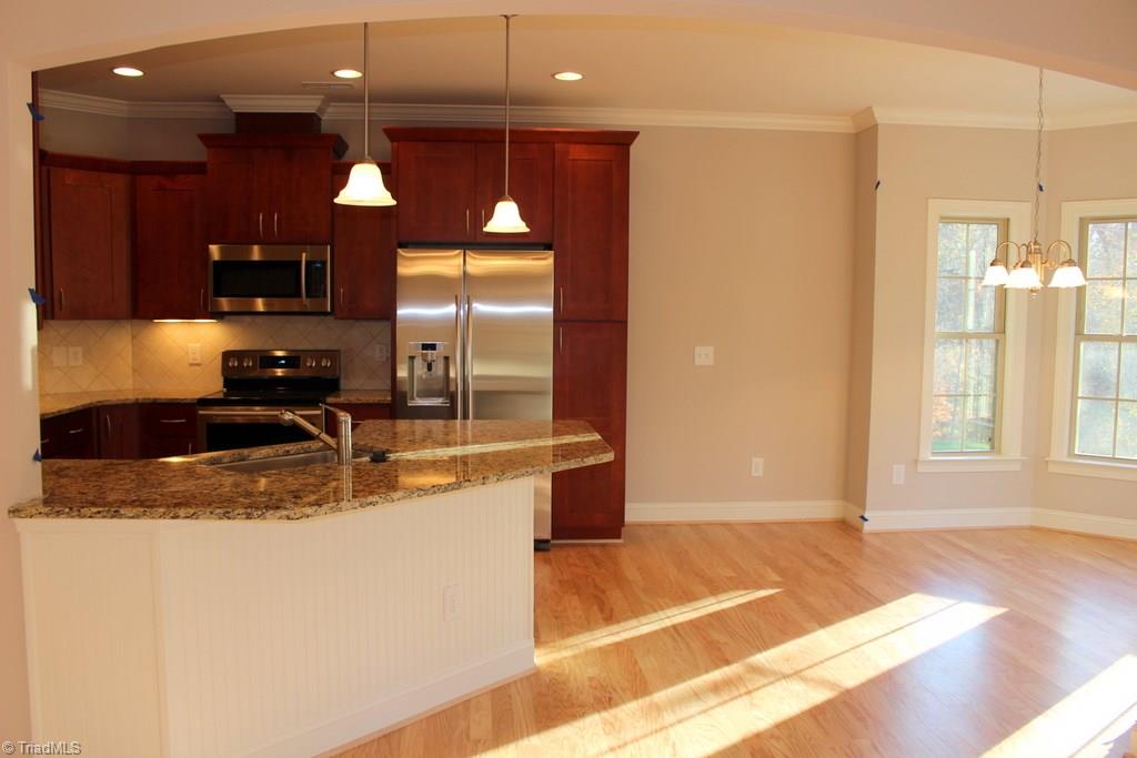 2237 Renaissance Lane High Point, NC 27262 - Photo 10 of 23 Gallery Image 10
