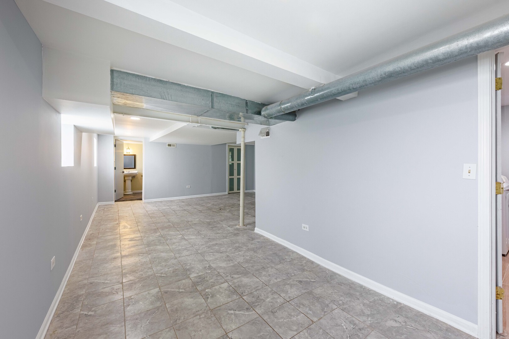 2527 Westover Avenue North Riverside, IL 60546 - Photo 30 of 35