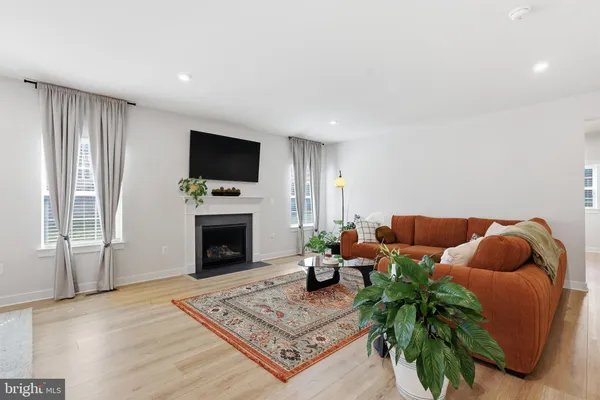 $730,000 | 8705 Davis Court, Spotsylvania, VA 22553