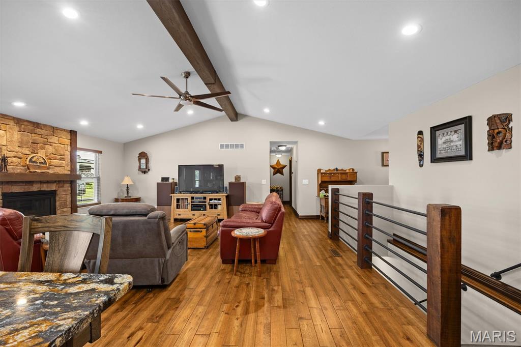 45 Oakbrooke Troy, IL 62294 - Photo 16 of 43