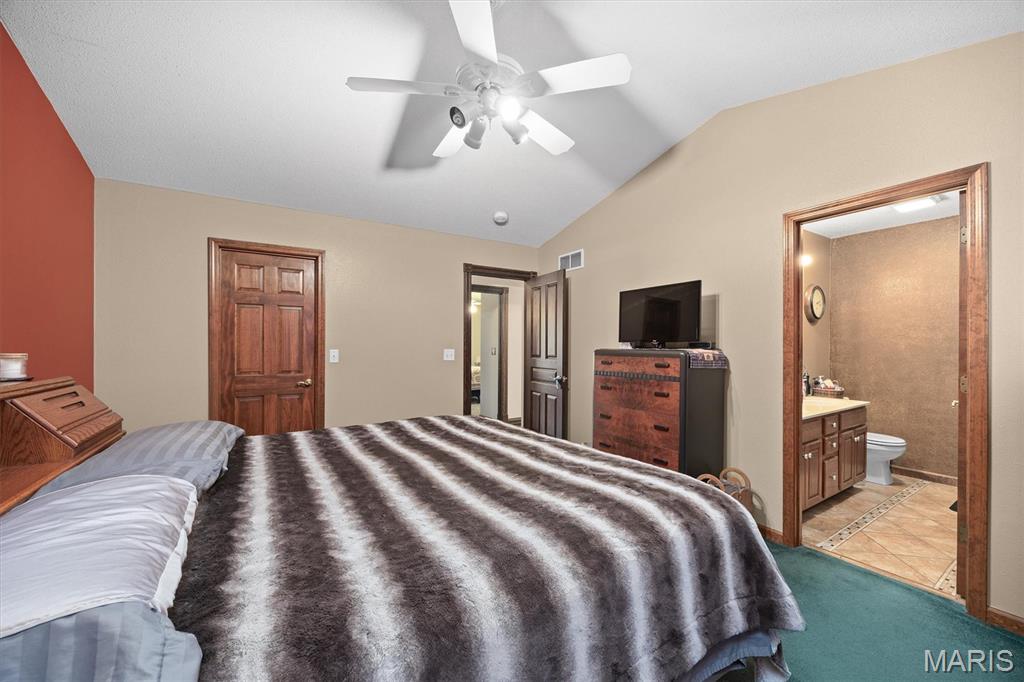 45 Oakbrooke Troy, IL 62294 - Photo 23 of 43