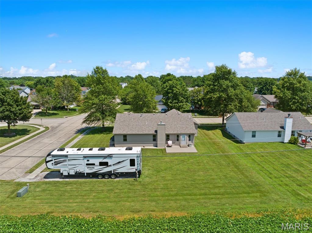 45 Oakbrooke Troy, IL 62294 - Photo 37 of 43