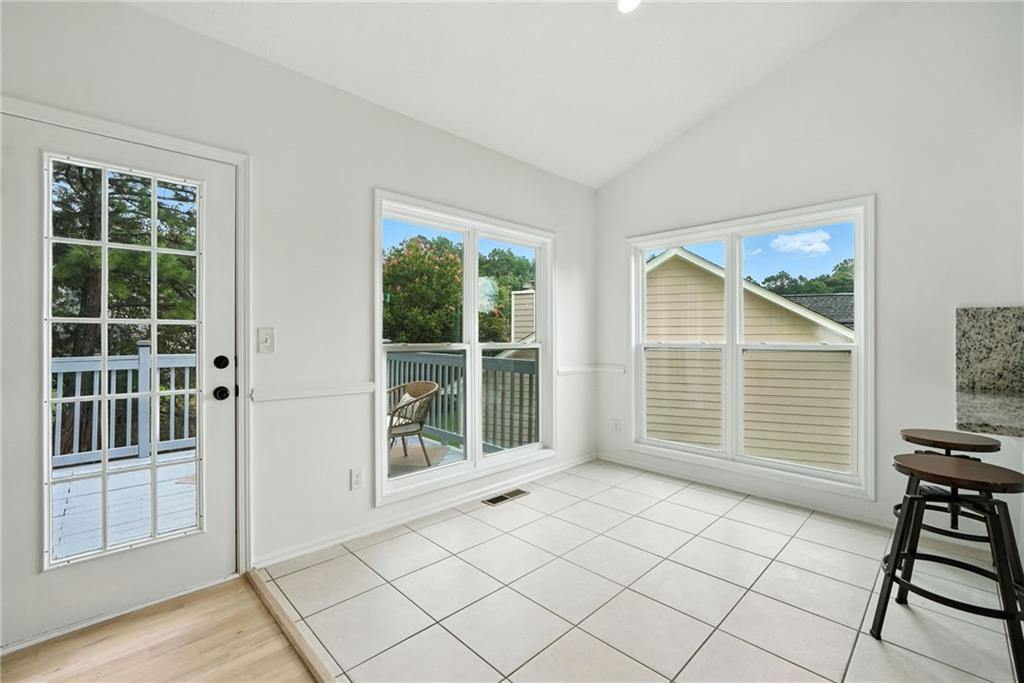 4777 Overlook View Court Northwest Duluth, GA 30096 - Photo 13 of 49