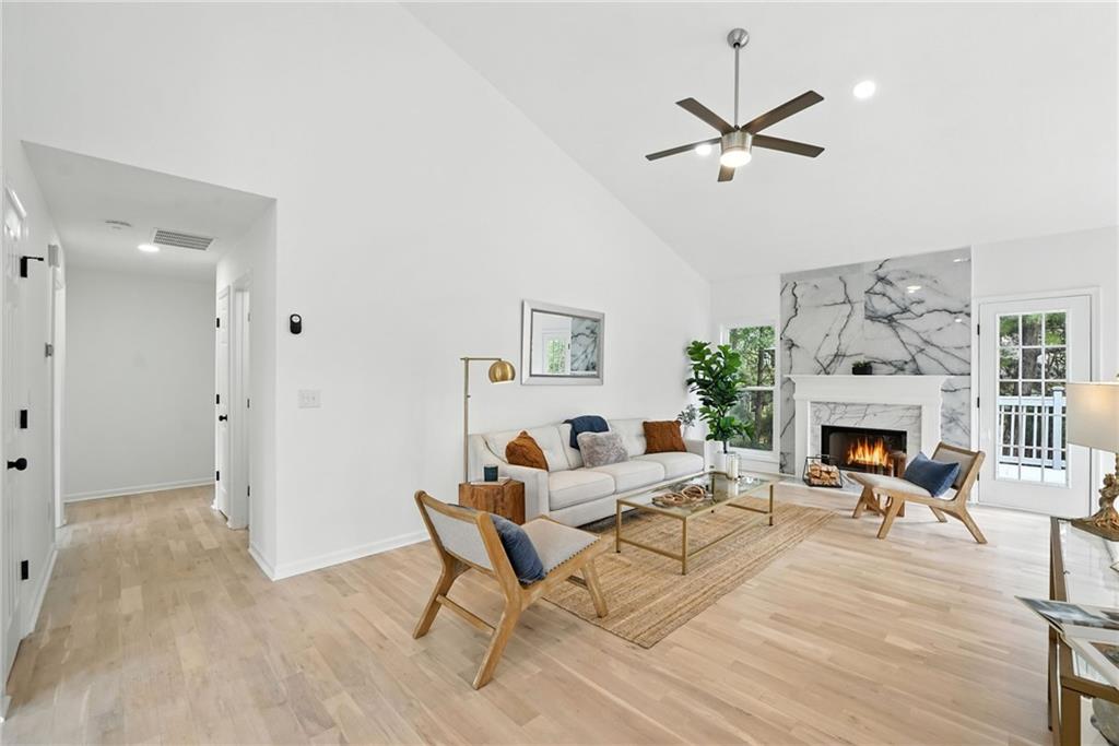 4777 Overlook View Court Northwest Duluth, GA 30096 - Photo 5 of 49