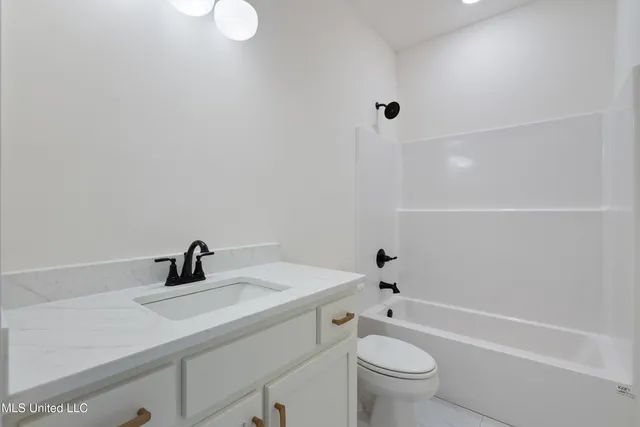 $399,900 | 2539 River Ouse Drive, Hernando, MS 38632