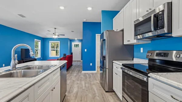 $1,750 | 1249 Martin Road, DeFuniak Springs, FL 32433