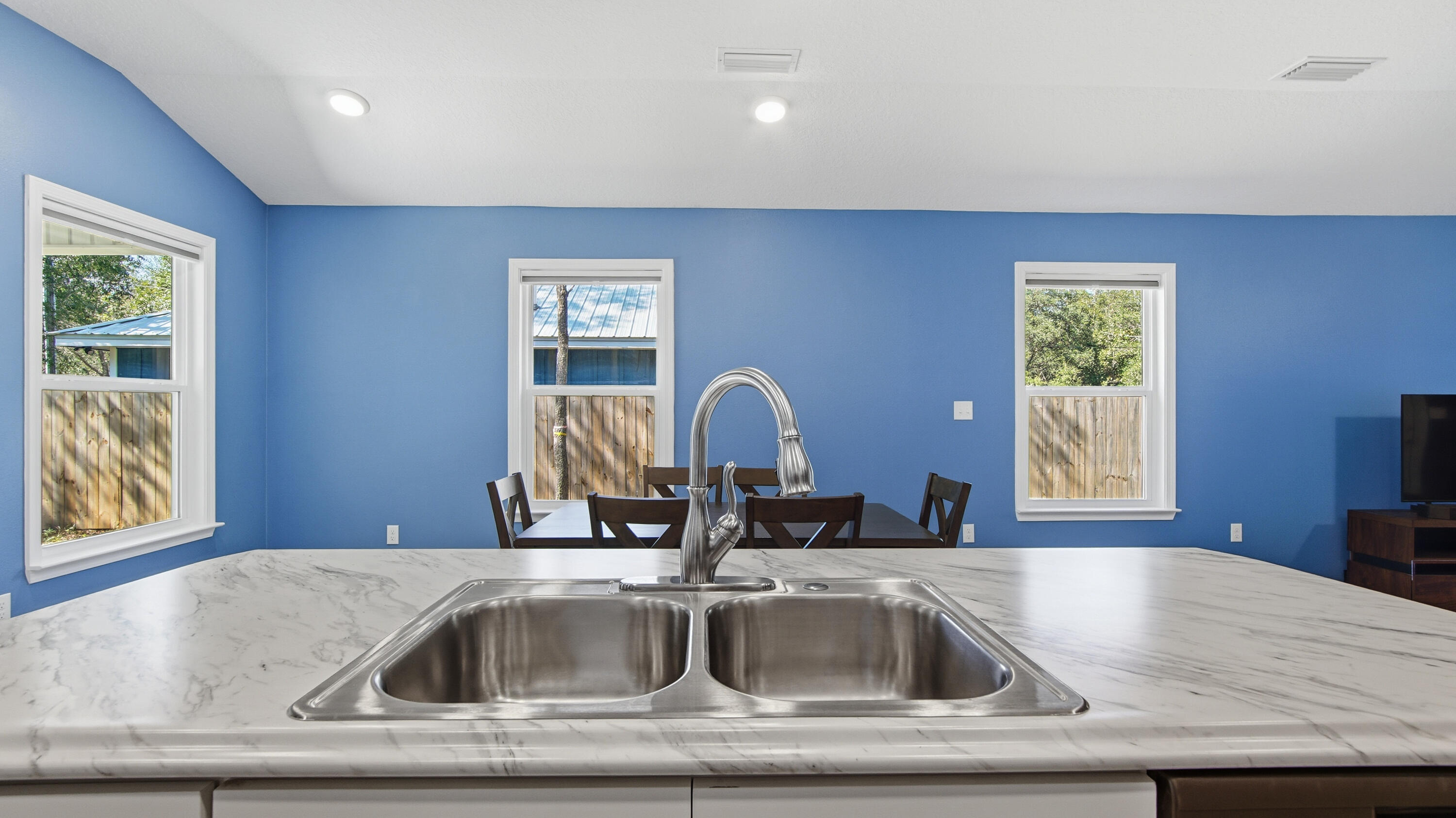 1249 Martin Road DeFuniak Springs, FL 32433 - Photo 7 of 38 DSC07482 (1) - Copy