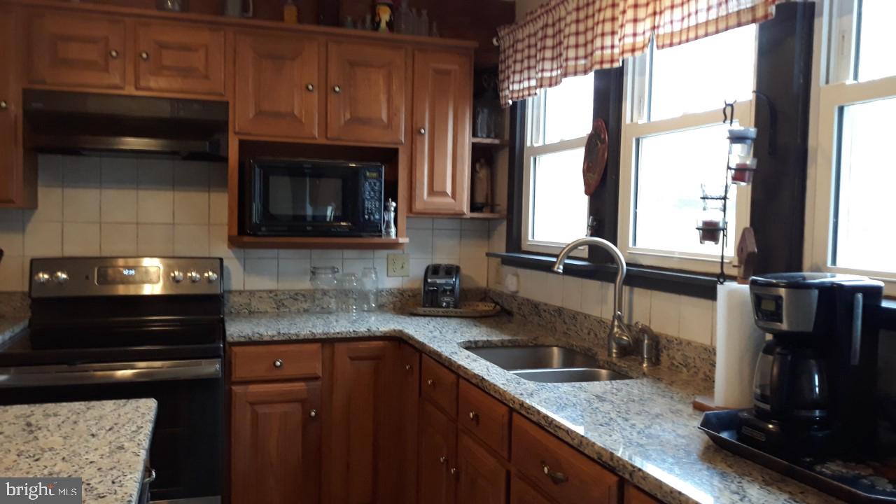 3325 Uniontown Road Westminster, MD 21158 - Photo 5 of 24