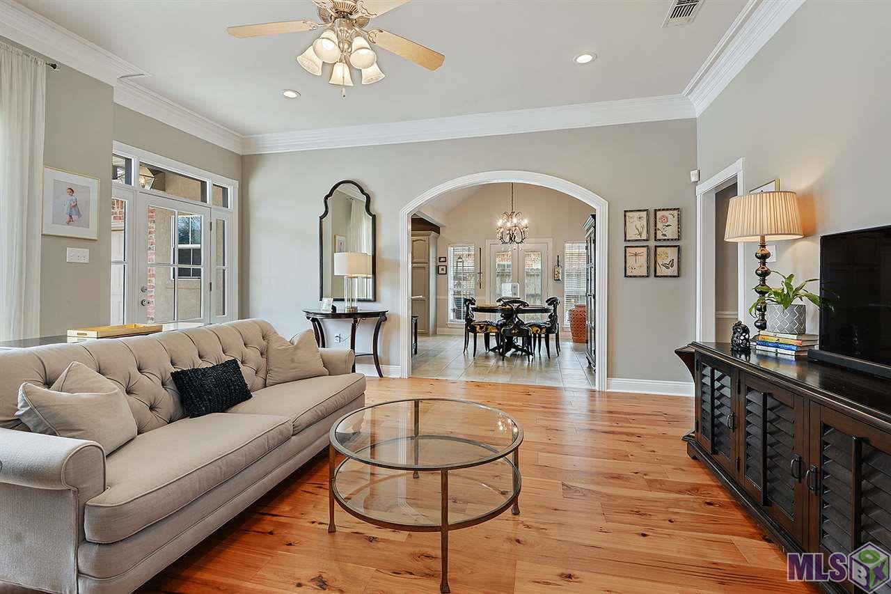 2008 Hunters Trail Drive Baton Rouge, LA 70816 - Photo 2 of 13 Gallery Image 2