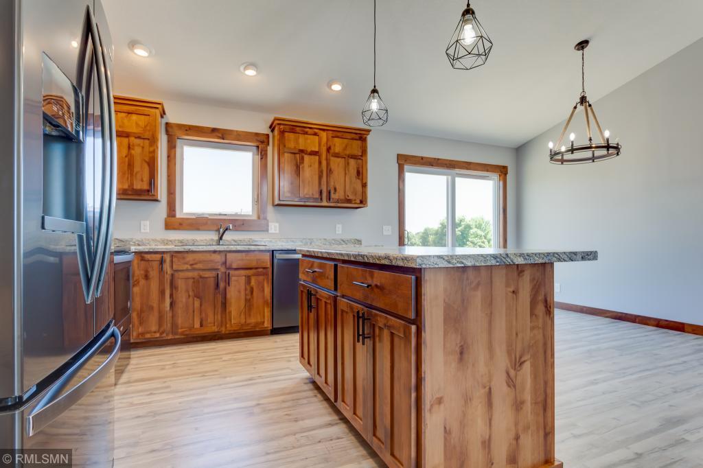 389 Prairie Road New Richmond, WI 54017 - Photo 11 of 27 Gallery Image 11